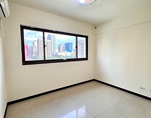 出租羅芙宮4房車高樓採光 - Image 5