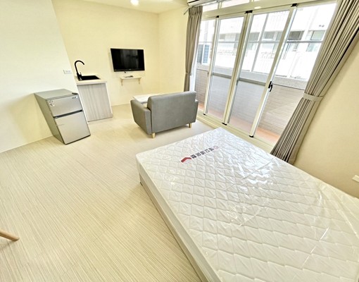 🉑貓|西屯近逢甲|獨洗曬套房|拎包入住|🈶子母車、飲水機 - Image 4