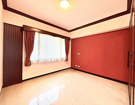 美術館聯合醫院輕軌站旁4房平車 - Image 6