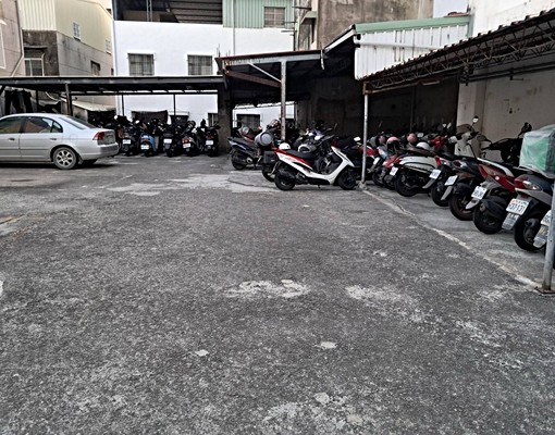 中華東路二段七巷七坪套房 - Image 12