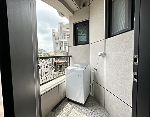 後火車站商圈,獨立陽台洗衣機,出入單純 - Image 6