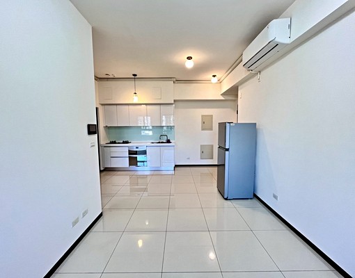 簡配可租補!含平車、管理費!寵可談!昂峰謙若樹視野兩房平車 - Image 4