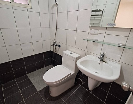 逢甲商圈至善路🌷美套房🌷稀有釋出 - Image 5