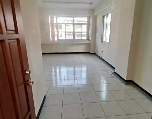 南區大同路。80坪透天出租+店面 - Image 5