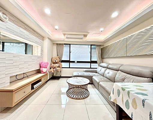 可租補入籍丨屋況良好丨高樓美裝潢2房 - Image 1