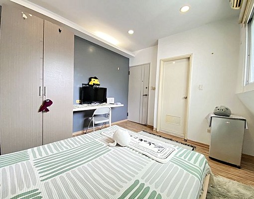 學府/興大☘精品IKEA時尚☘採光大空間☘木地板獨曬☘便宜租 - Image 9