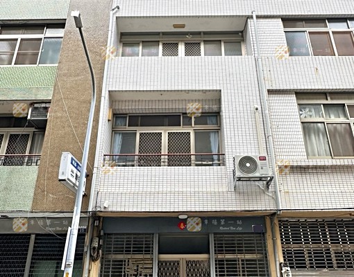 豐原區西平街生活便利便宜透天厝4房可租補、戶籍及寵物出租 - Image 1