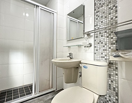 南屯市中心🍟台電🍟乾濕分離🍟陽台獨洗曬🍟室內機車位 - Image 7