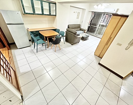 屋況超讚💕3房2衛含車位✨沙發會換新✨可租補 - Image 3