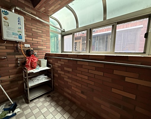 無敵大露臺~超強學區首選! - Image 12