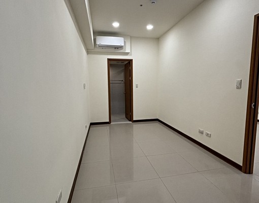 星鴻社宅✨全新三房平車✨秒殺物件✨租屋補助 - Image 3