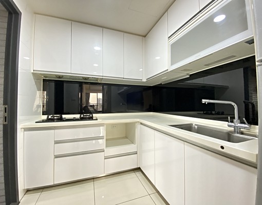 大里勝美有禮-近74快速道路-附傢俱家電三房平車視野景觀戶 - Image 5