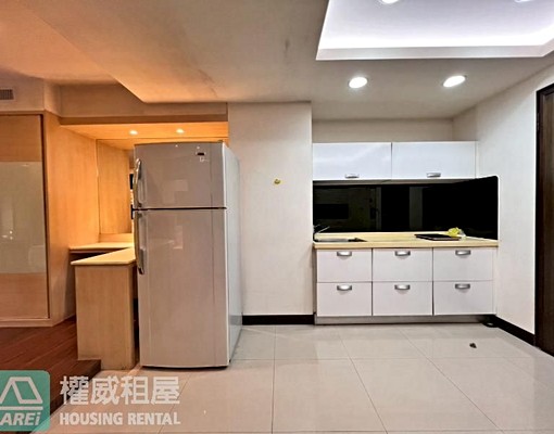 可租補⭐️美術館特區印象巴黎⭐️1房1廳有浴缸平車 - Image 6