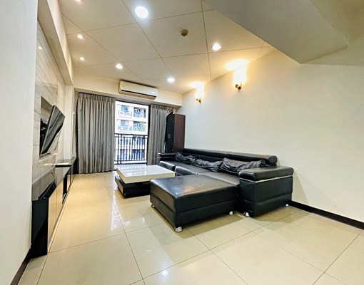 大里市區✨美裝潢✨大空間✨三房車位 - Image 3