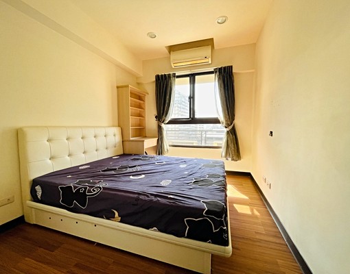 大里市區✨美裝潢✨大空間✨三房車位 - Image 8