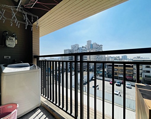 大里市區✨美裝潢✨大空間✨三房車位 - Image 15