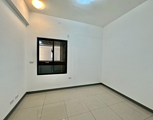 找五泰最安心思思~G17好宅!乾淨舒適~4房2廳2衛浴帶車位 - Image 10