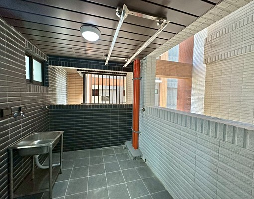 找五泰最安心思思~G17好宅!乾淨舒適~4房2廳2衛浴帶車位 - Image 3