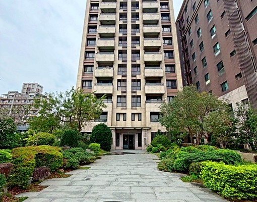 青埔高鐵-鋒橋遠見-青埔國中大三房車-簡配 - Image 4