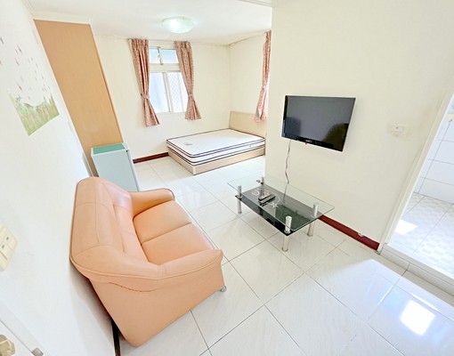 勤益可貓貓💕租屋補助✅小資首選✨超大坪數✨採光超好✨多間選 - Image 1