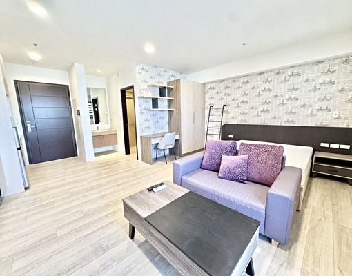 中清文心捷運I一房一廳I平面車位I可租補入籍I含管理費 - Image 1