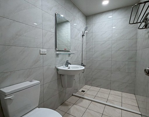 大溪市區全新電梯套房 - Image 4