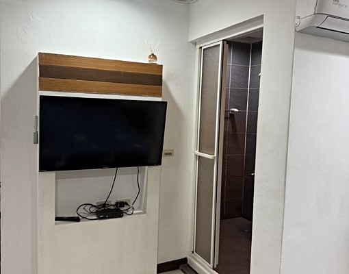 三重套房出租-有對外窗3分鐘到台北車站西門町 - Image 8