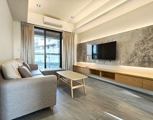 阿華~青埔高鐵A18新光影城旁優質2房全配大陽台 - Image 1