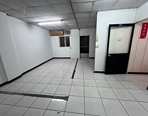 影片為現況-近金龍市場公寓3樓大空間- - Image 6