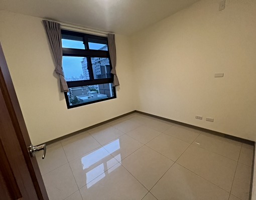 君邑富疆三房車 - Image 4