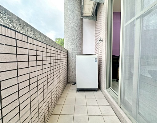 新興商圈👉電梯套房多間可選🌟可租補含網路/第四台/子母車 - Image 8