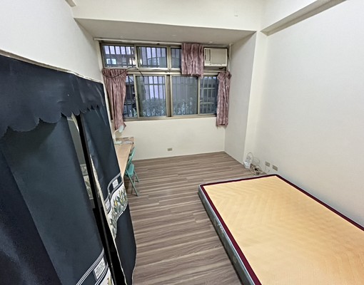 近興大套房/可租補 - Image 2