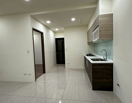 可租補~澄石學而~新光學區~全新裝璜~視野戶兩房平車 - Image 4