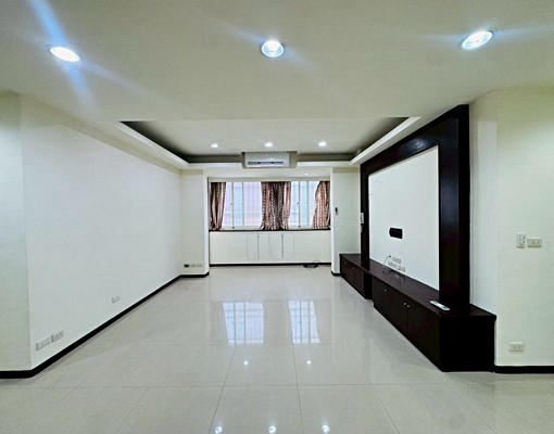 信義區象山靜巷便利三房 - Image 2