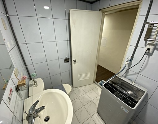 💓府中捷運電梯套房/電費0元/可養寵物/代收垃圾水費都免費 - Image 10