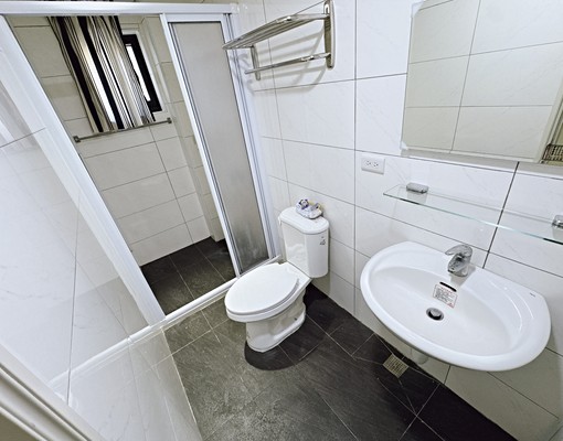 秒殺✨東海✨陽台獨洗套房✨乾溼分離✨可雙租補 - Image 10