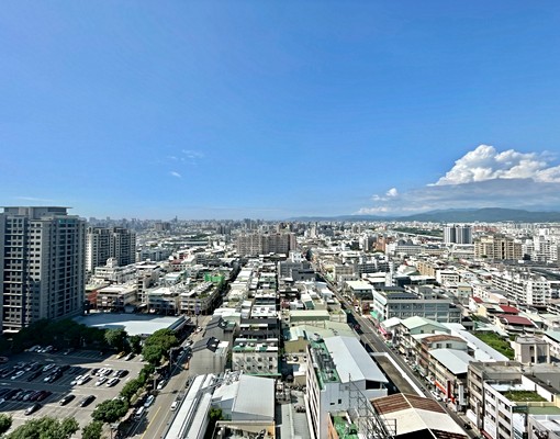 專人🌟大里最優新社區|高樓視野戶三房平車🌟 - Image 4