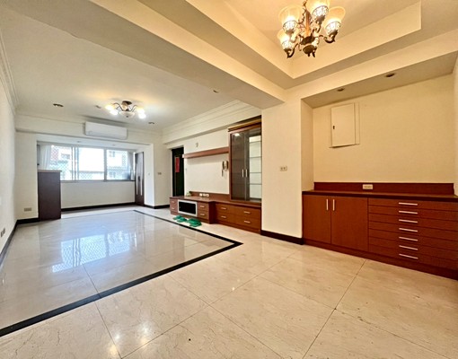 可租補🏆有平車可租、台水電、電梯、24小時管理 - Image 3