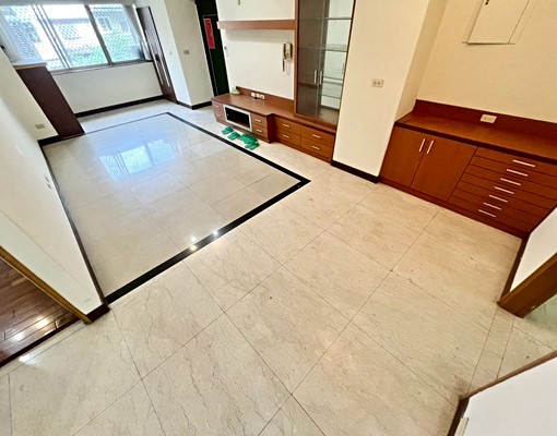 可租補🏆有平車可租、台水電、電梯、24小時管理 - Image 6