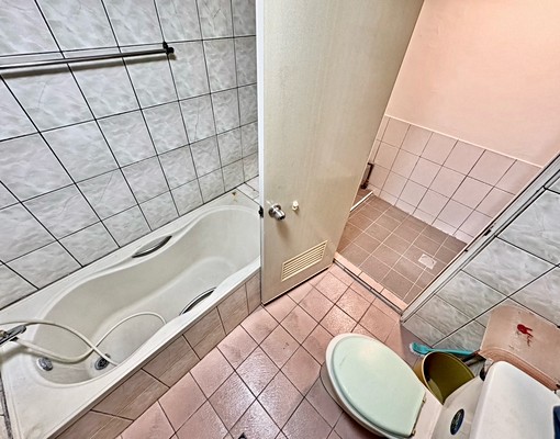 華麗工業風🔥傢俱簡配✅市場低價✨含汽車位💯 - Image 7