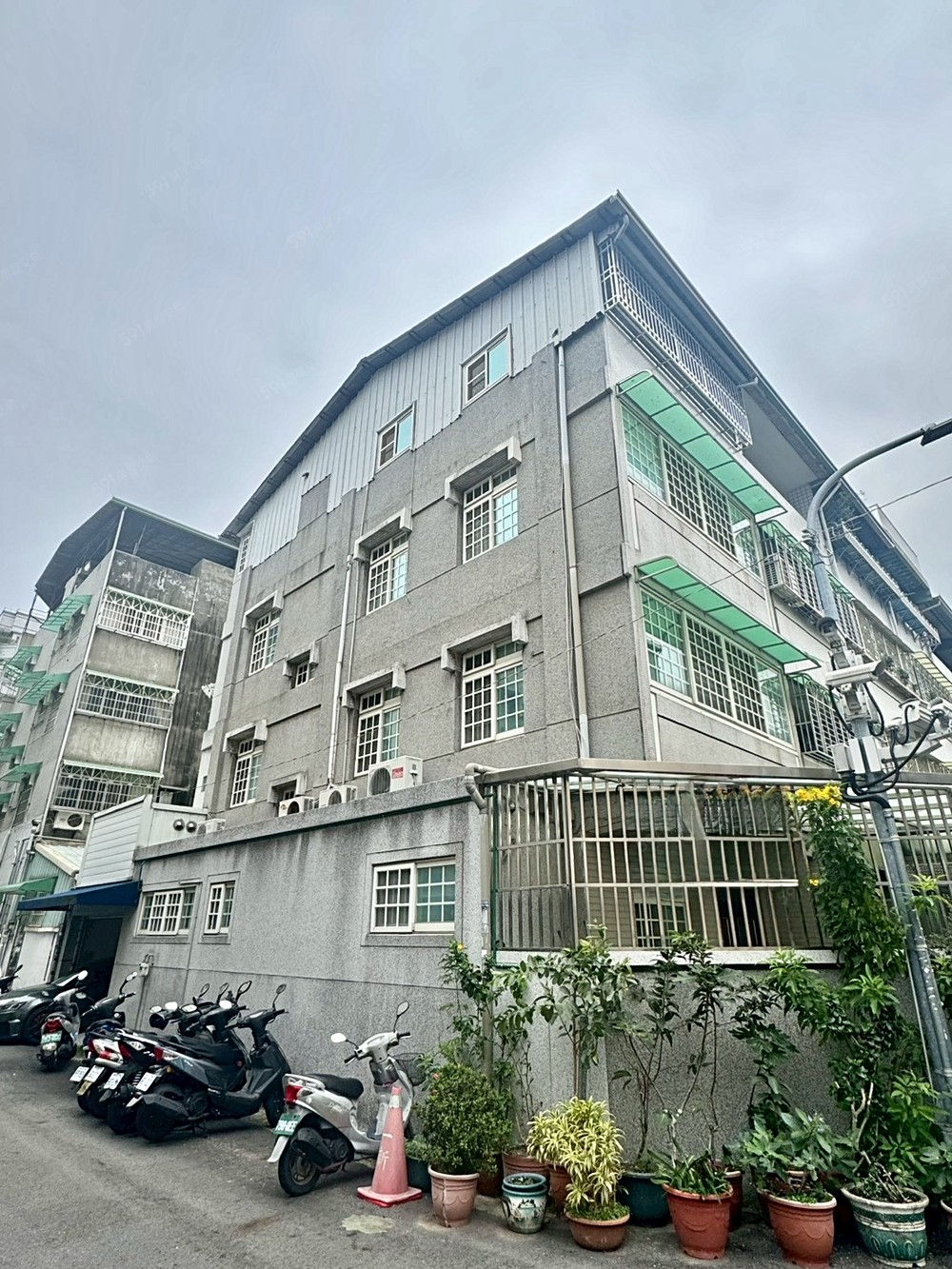 ❤️西區超大空間稀有整棟透天 - Image 1