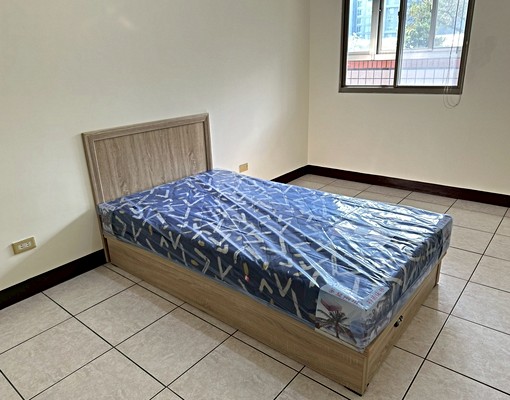 台中西屯|近新光遠百|四房二衛一廳全新裝潢|屋主自租|可租補 - Image 10