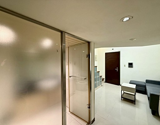 中山國小⚡️可租補稅籍寵☀️傢俱齊☀️電梯管理☀️包裹垃圾收 - Image 4