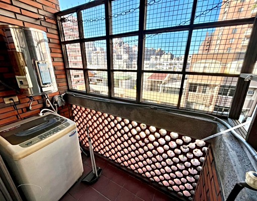 沒看錯就是這麼大間✨台水電✨雙租補✨陽台獨洗✨木地板✨ - Image 8