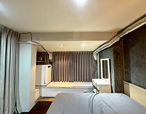 中山國小⚡️可租補稅籍☀️工業風裝潢☀️傢俱齊☀️電梯管理☀ - Image 6