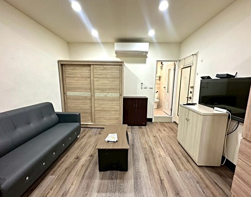 板新⚡️可租補可貓☀️獨洗曬☀️乾濕分離☀️免爬高☀️傢俱齊 - Image 7