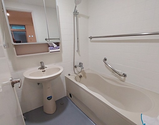 🏡【捷運小南門站|優質學區植物園|四房電梯大樓出租】 - Image 5