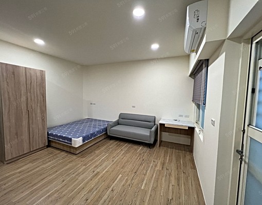 近南港展覽館站全新裝潢首租溫馨採光雙人陽台一樓套房代收垃圾 - Image 3