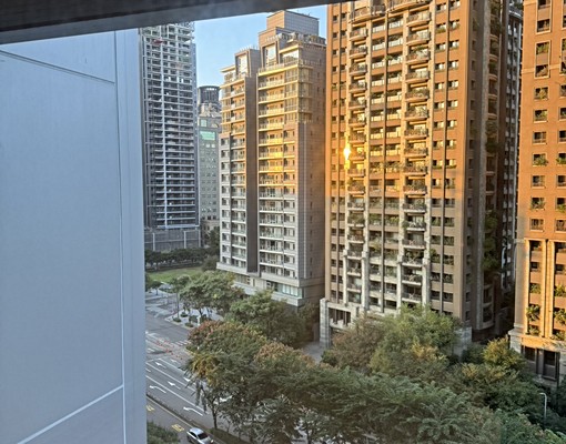 七期中心,3房平車新裝潢~全屋木地板附家具電 - Image 5