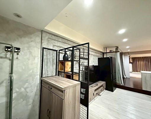 中山國小🏠可租補稅籍/裝潢精美採光通風/台水電/包裹垃圾代 - Image 13